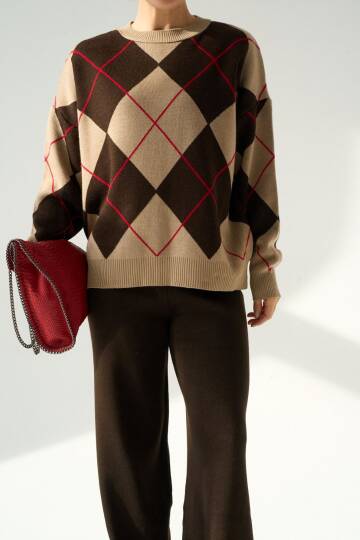 Baklava Modelli Desenli Kazak - 2