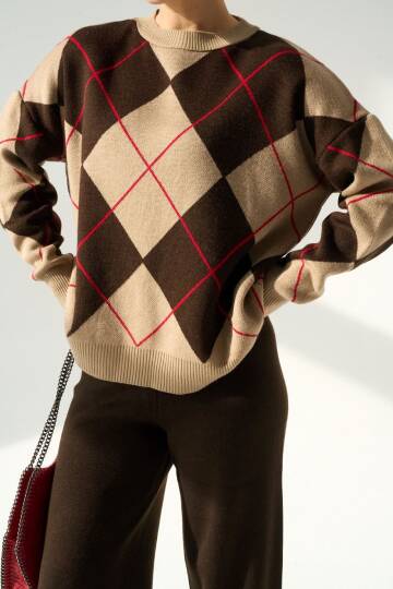 Baklava Modelli Desenli Kazak