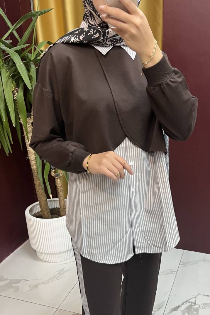 Çizgi Garnili Pelerinli Takım - 10