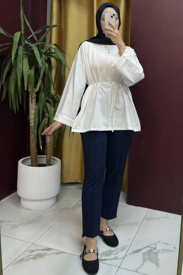 Dikiş Detaylı Yırtmaçlı Sweatshirt Ekru