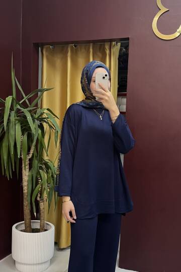 Etek Ucu Dikiş Detaylı Takım - 2