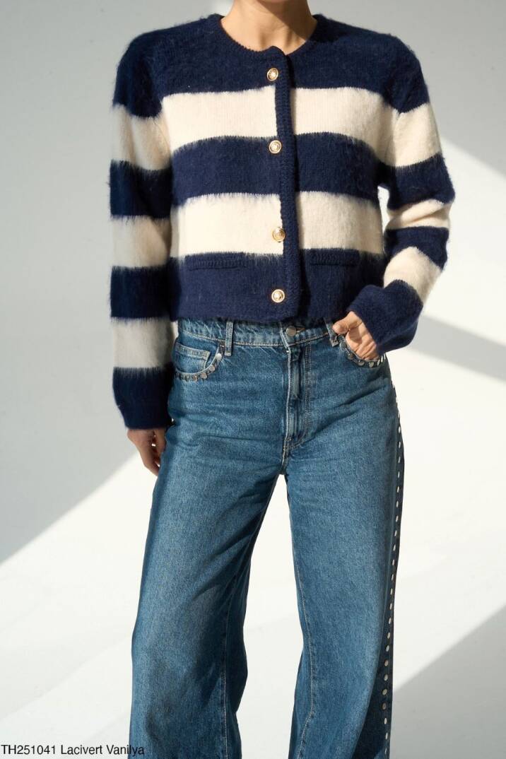 İki Renkli Hırka  - 2