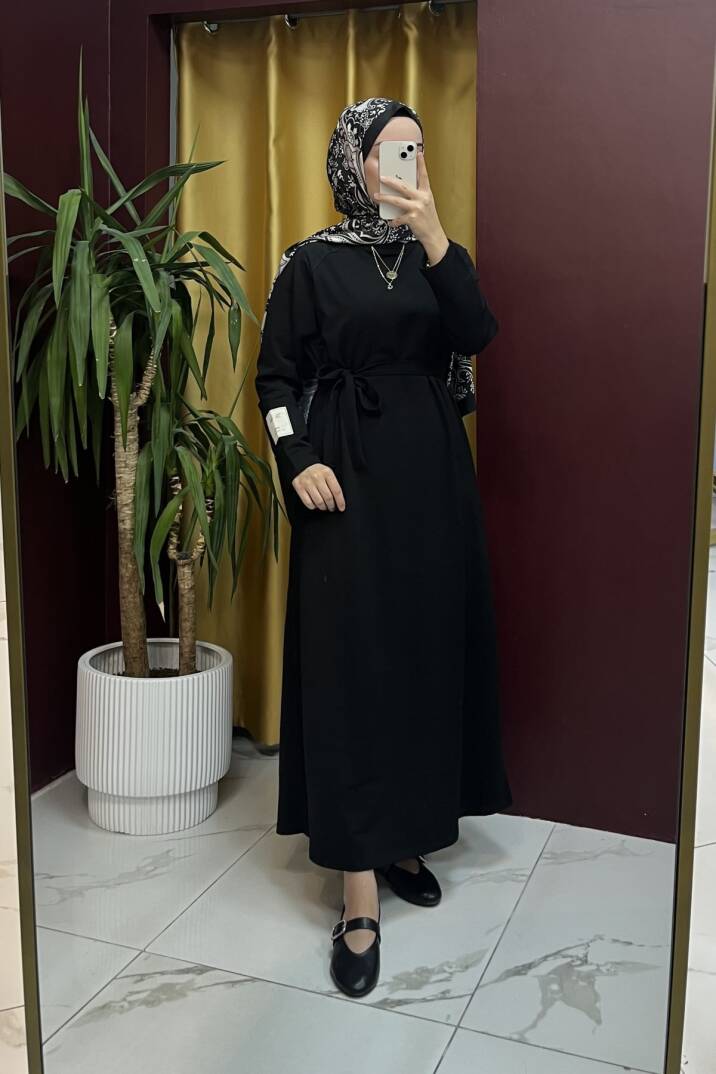 Kolu Etiket Detaylı Elbise - 5