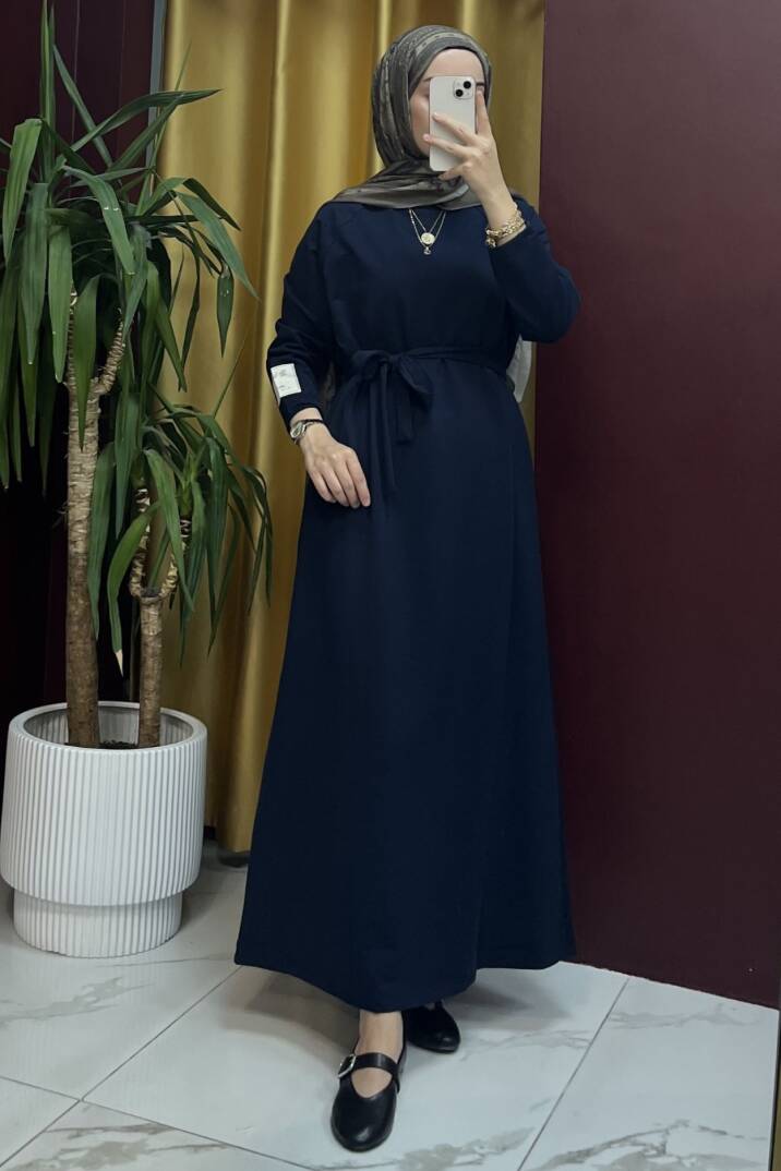 Kolu Etiket Detaylı Elbise - 15