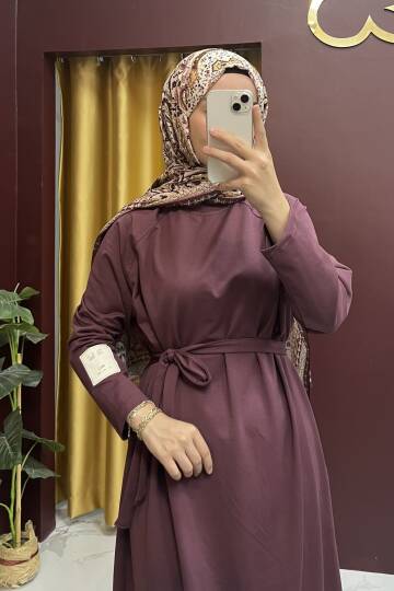 Kolu Etiket Detaylı Elbise Bordo