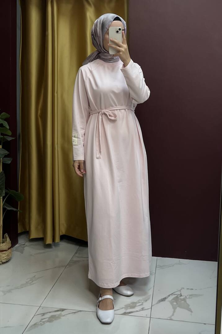 Kolu Etiket Detaylı Elbise - 27