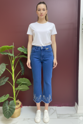 Paçası Nakış ve Boncuklu Kot Pantolon - 2